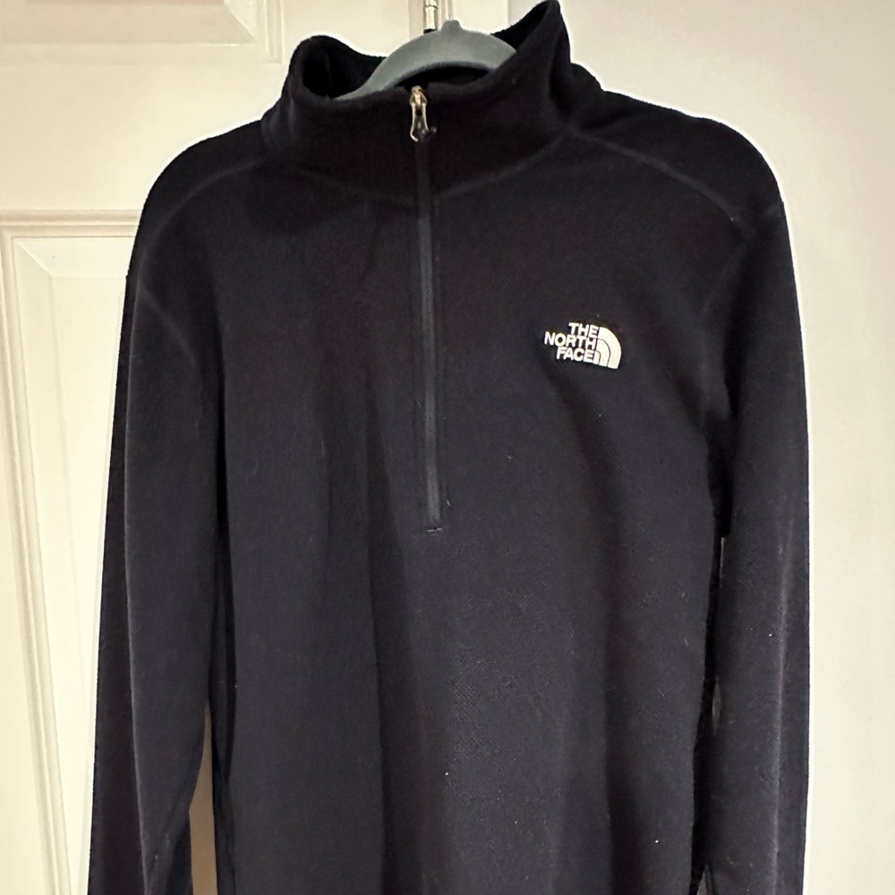 The north face  1/2 zip sweater